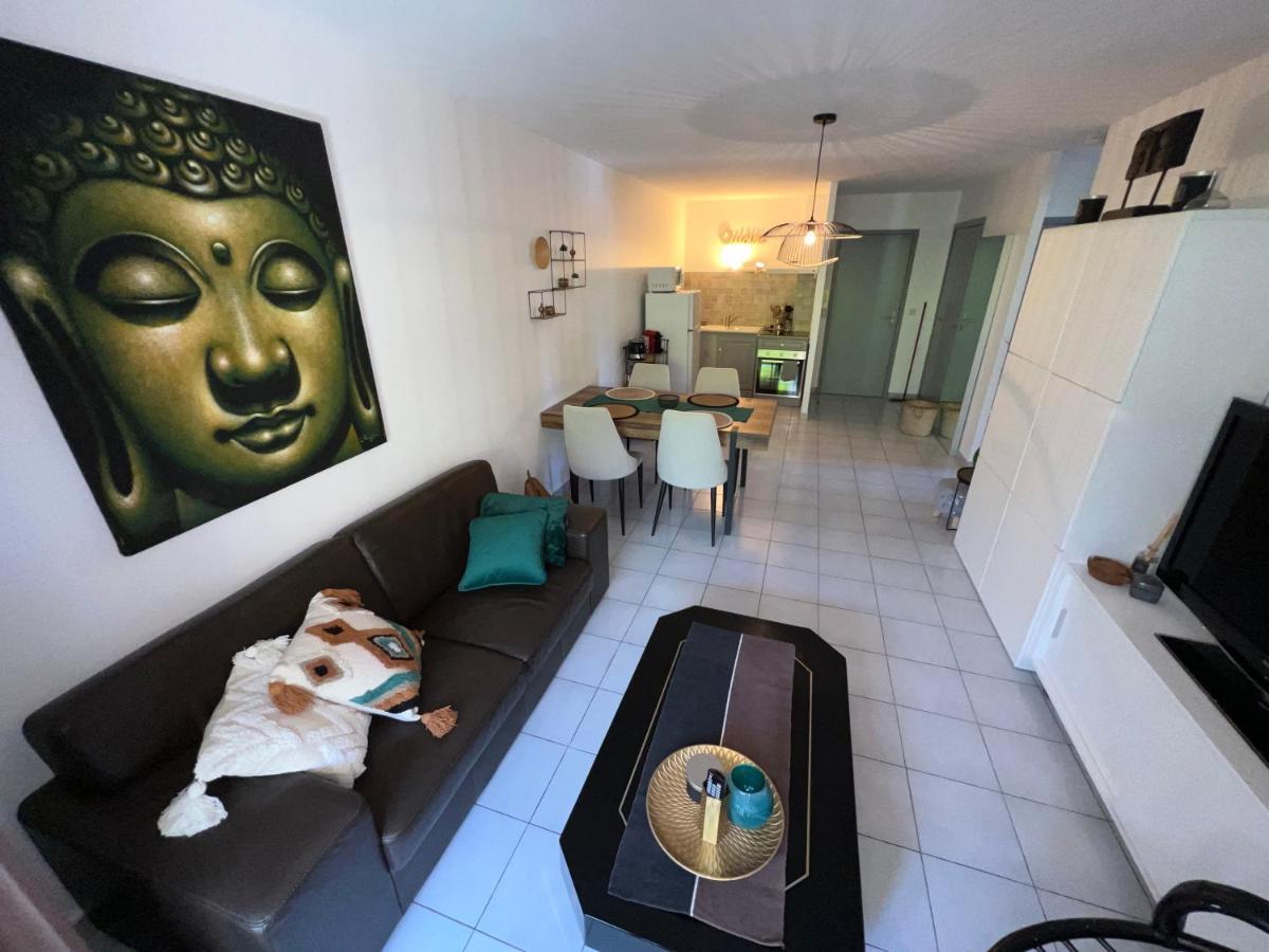 Cocoon'Isle - Jardinet- Jacuzzi Apartamento LʼIsle-sur-la-Sorgue Exterior foto